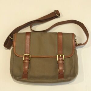 Vintage Fossil  Estate City Messenger Bag - Excellent Condition - Never Used